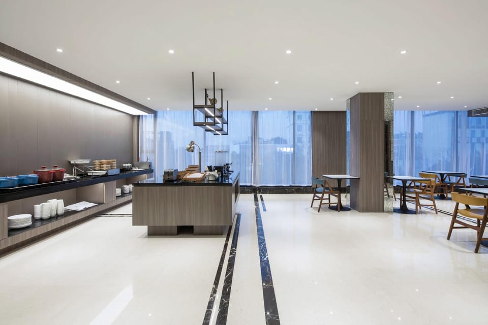 Hanting Hotel Yangzhou Slender West Lake West Gate Hotel in Jiangsu