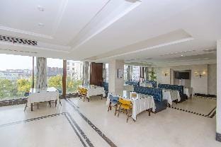 Hanting Hotel Yangzhou Slender West Lake West Gate Hotel in Jiangsu