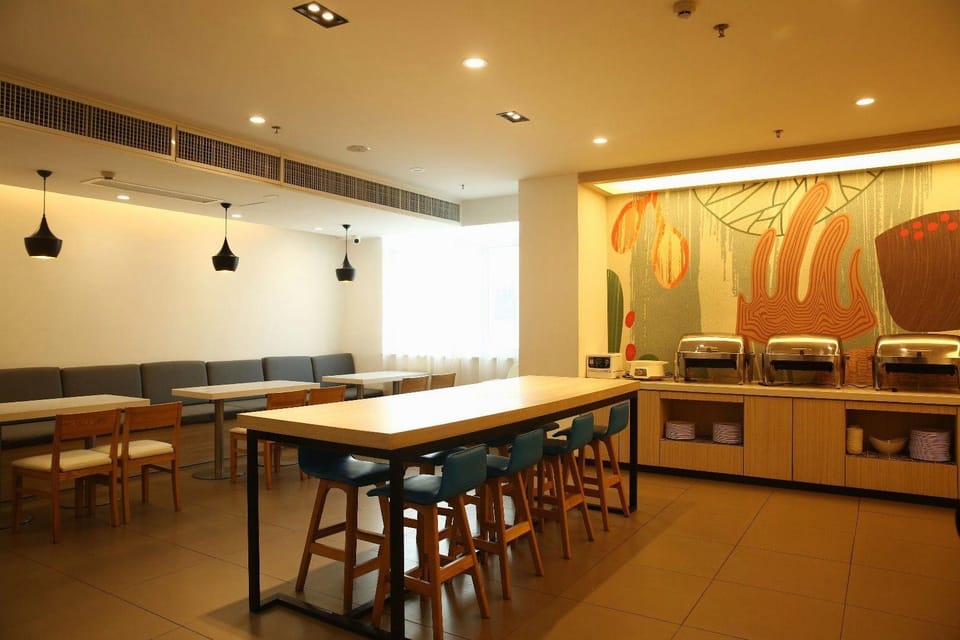 Hanting Hotel Mingguang Runxi City Square Hotel in Jiangsu