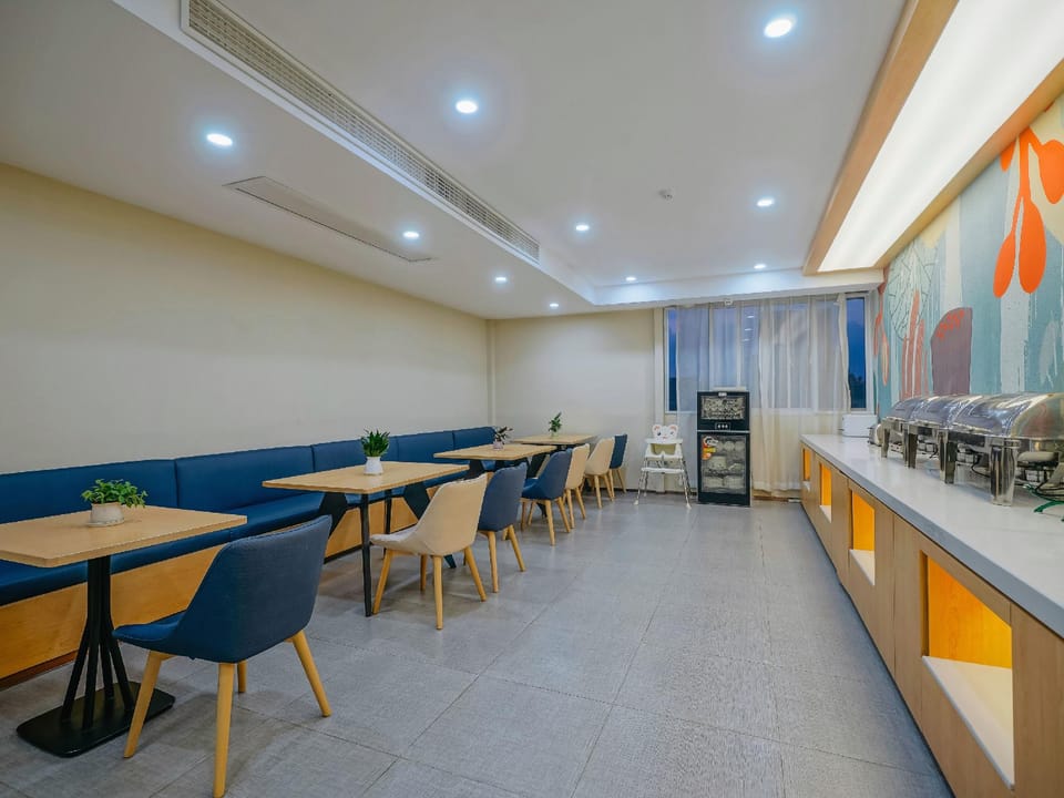 Hanting Hotel Nanjing Hexi Jiqingmen Street Hotel in Nanjing