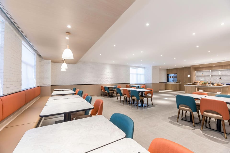 Hanting Hotel Yancheng Funing Bus Station Hotel in Jiangsu