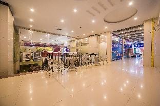 Hanting Hotel Xishuangbanna Kongquehu Hotel in Laos
