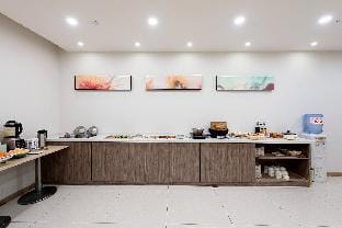 Hanting Hotel Zhongtai Shangmao City Hotel in Hangzhou