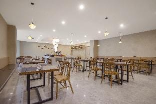 Starway Hotel Zhenjiang Jurong Jiangsu Polytechnic College of Agriculture and Forestry Hotel in Nanjing