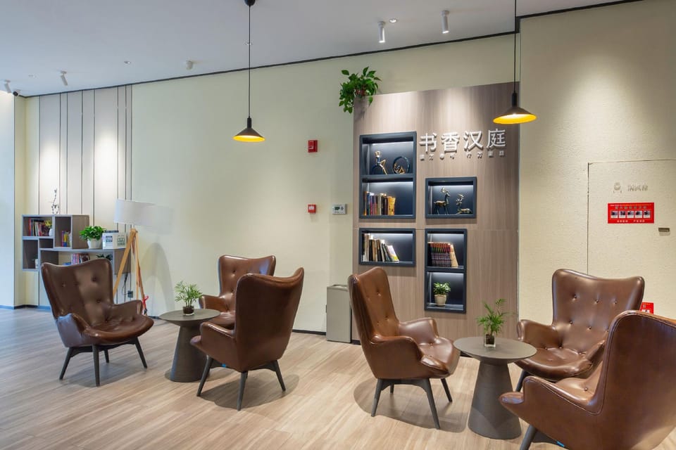 Hanting Hotel Ningbo Zhenhaizhuang Vanke Plaza Hotel in Zhejiang