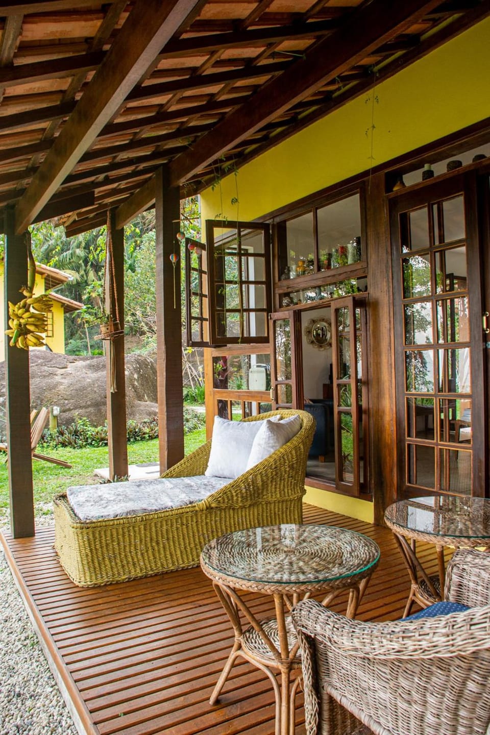 Bus Stop Paraty Hotel in State of Rio de Janeiro