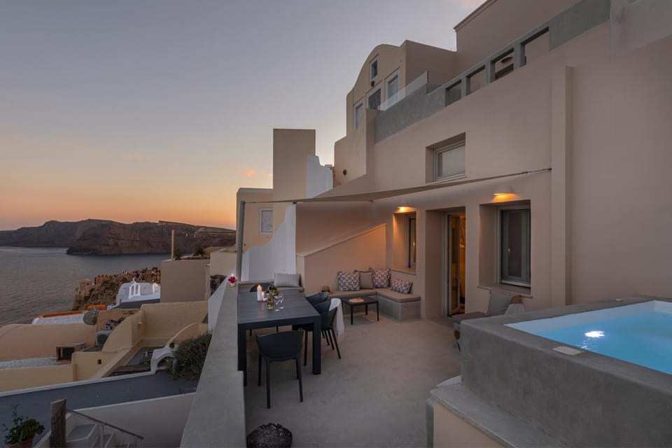 Caldera Houses Oia Hotel in Oia