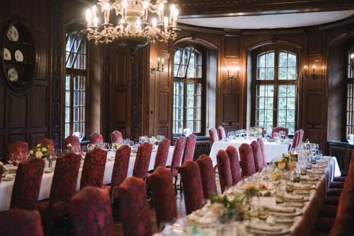 Gastehaus Schloss Saareck Hotel in Saarland, 66, Germany