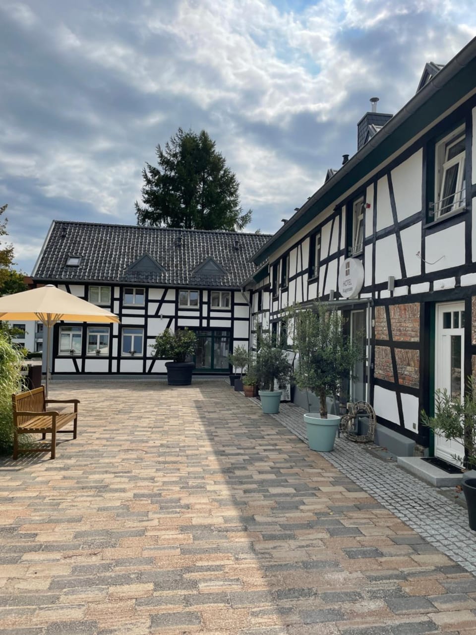 Kragemann Hotel & Vinothek Hotel in Monschau