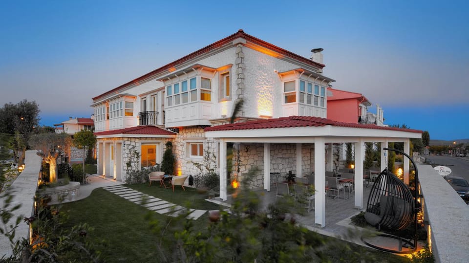 Eritrina Alacati Hotel in Alaçatı