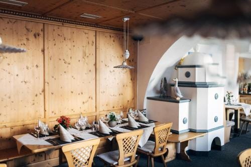 Hotel Bambi Am Park Hotel in Trentino-South Tyrol