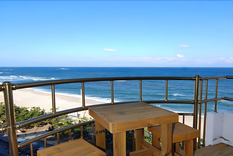 Gyeongpo Emerald Beach Hotel Motel in South Korea