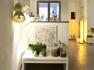 Hotel Cervetta 5 Hotel in Modena