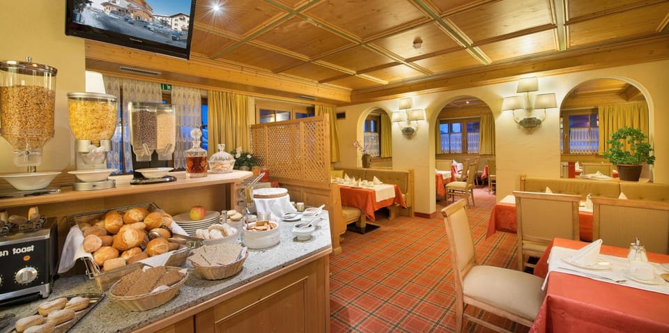 Hotel Cervo Hotel in Canton of Grisons