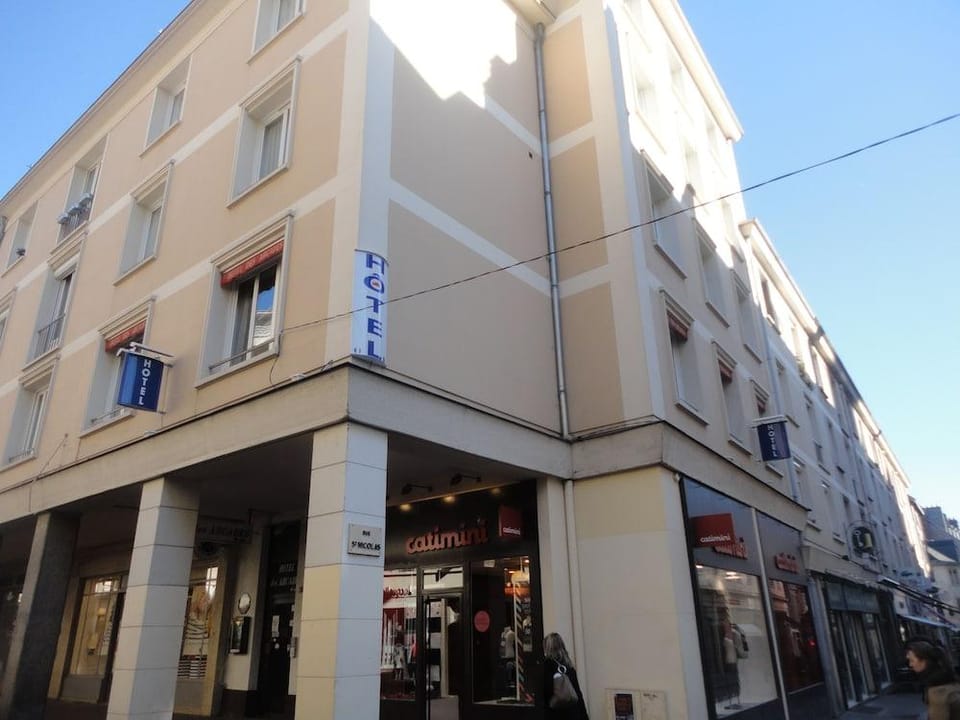 Hotel Les Arcades Hotel in Rouen