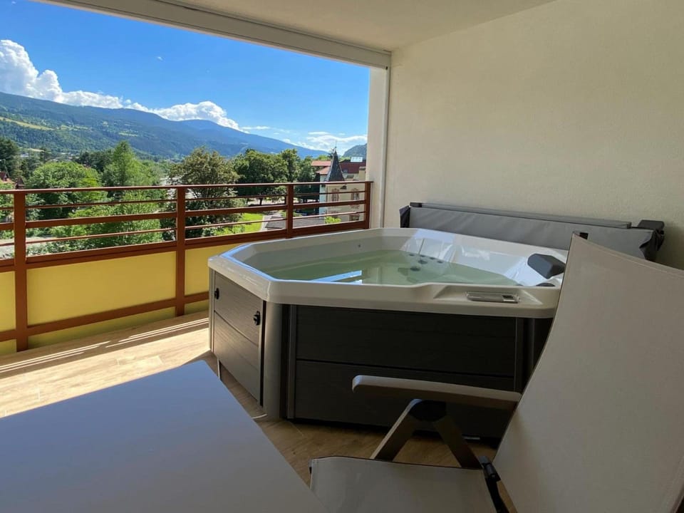 Dominik Alpine City Wellness Hotel - Adults only Hotel in Brixen