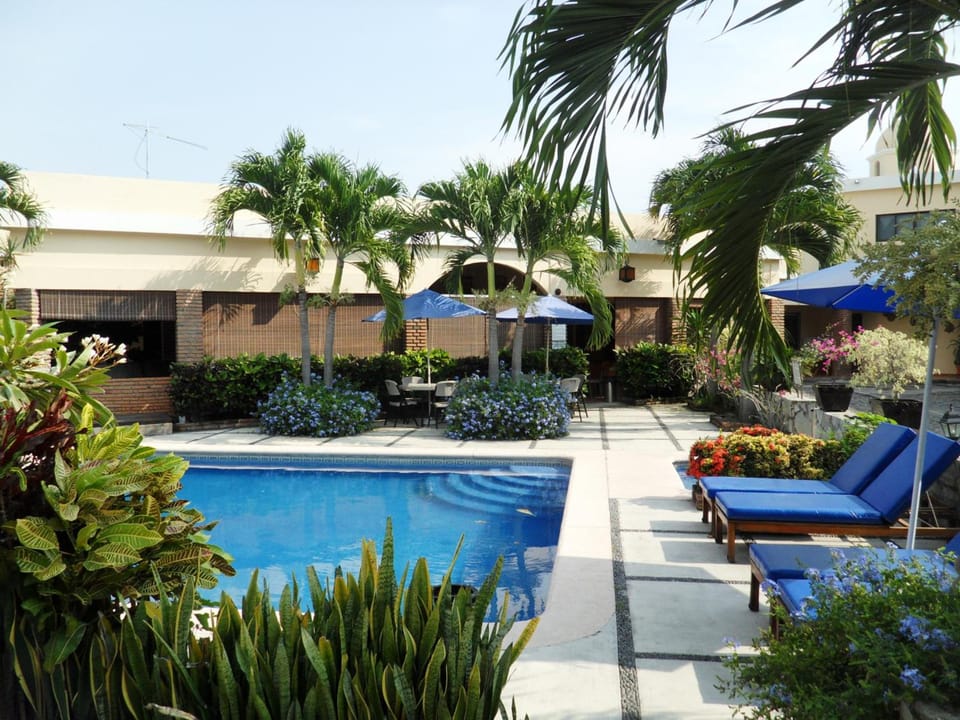 Hotel Montroi Express Hotel in Colima