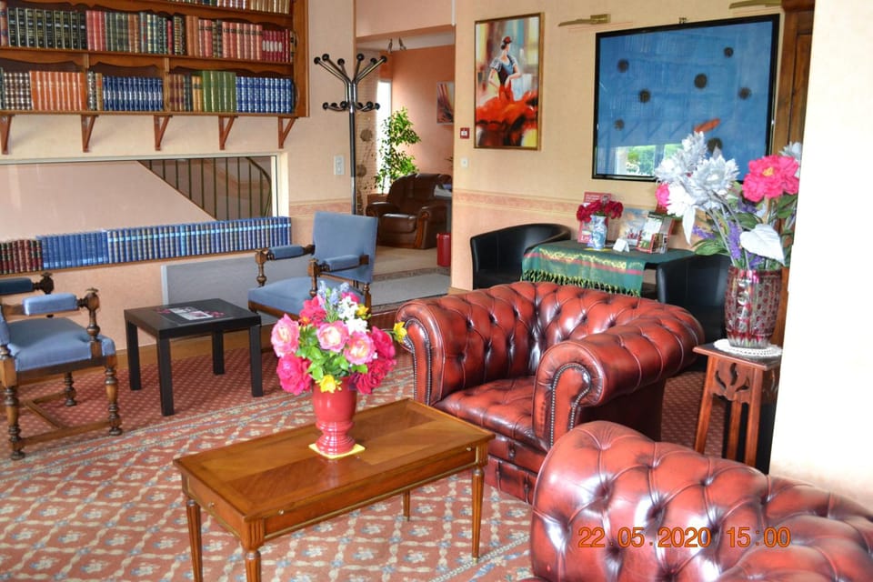 LE CASTEL Hotel in Pays de la Loire