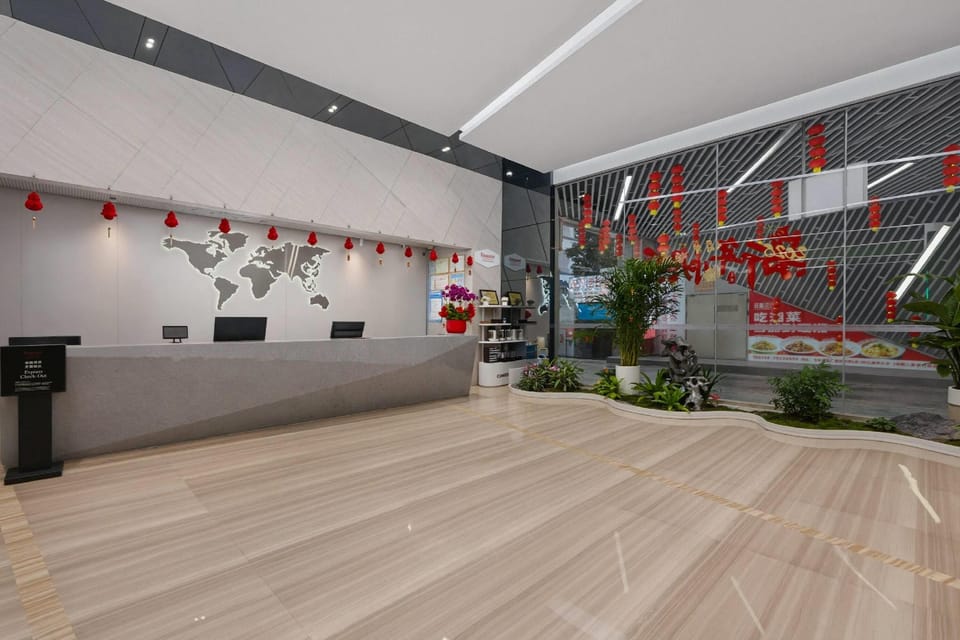 Ramada Plaza Shenzhen Hotel in Shenzhen