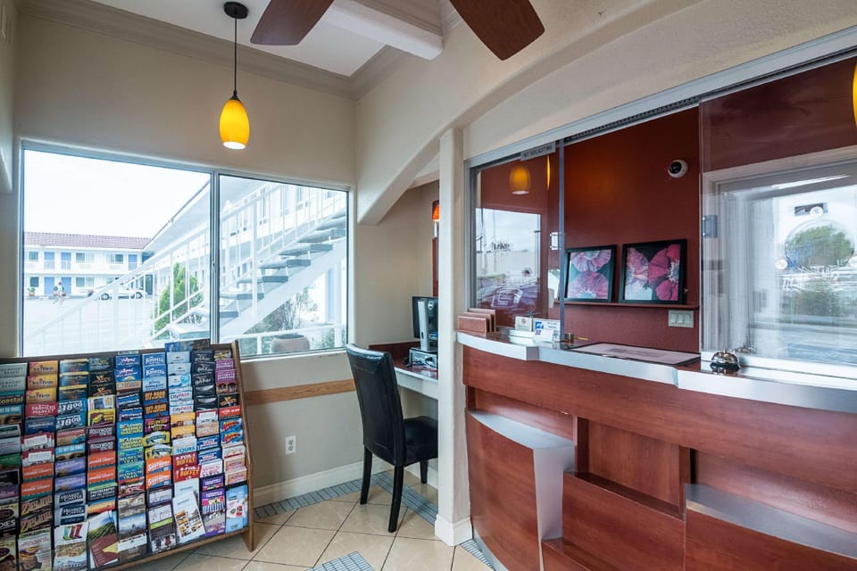 Motel 6 Norwalk, CA Hotel in Santa Fe Springs