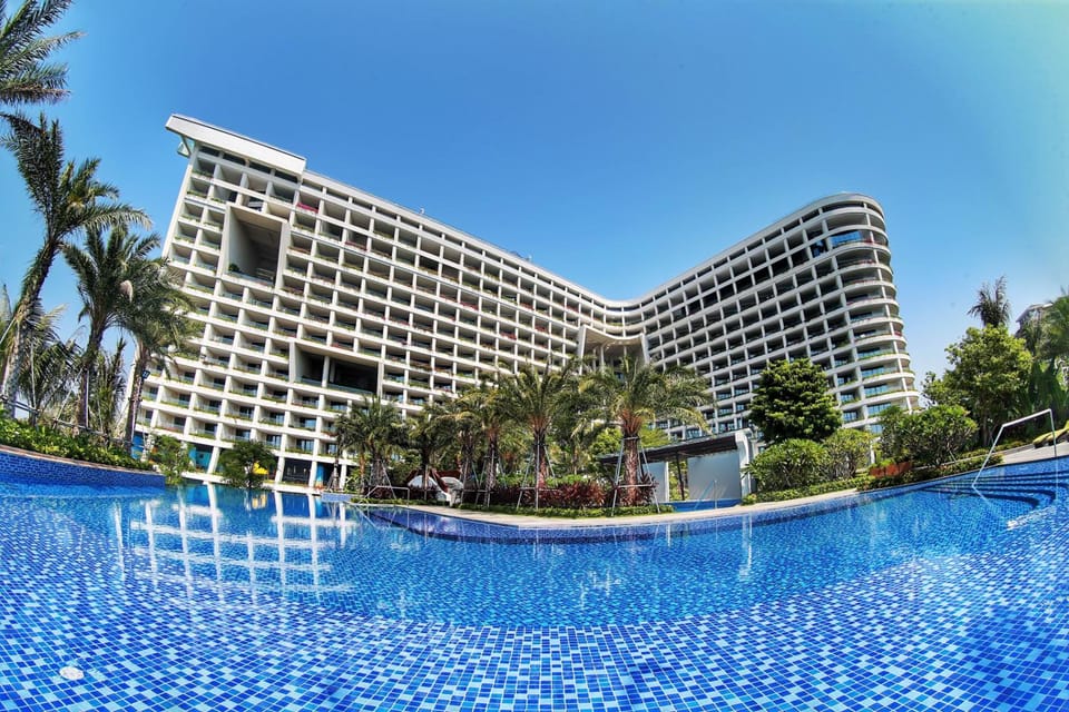Sanya Conifer Resort Hotel in Sanya