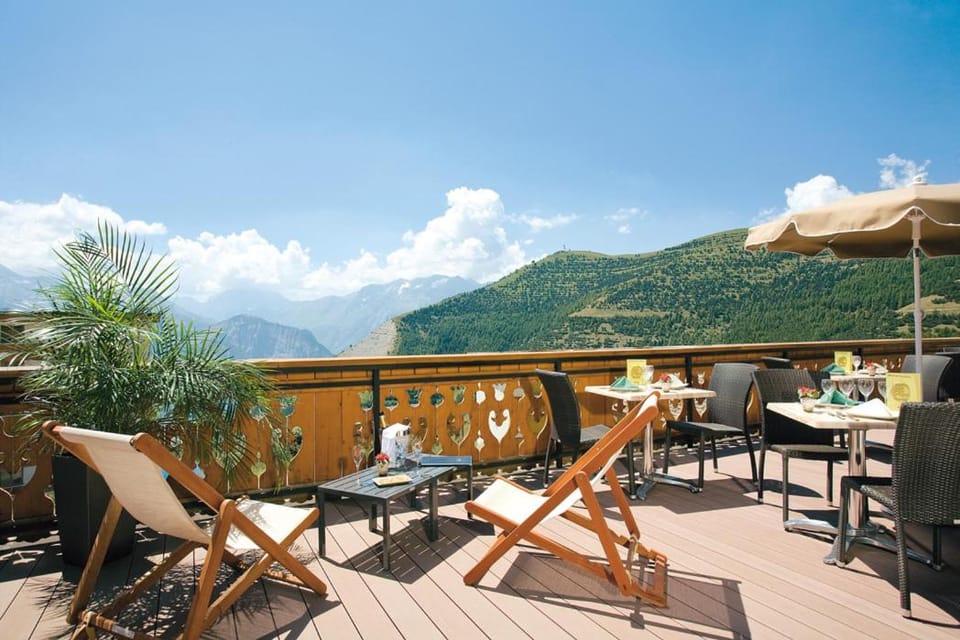 Le Castillan Hotel in Huez