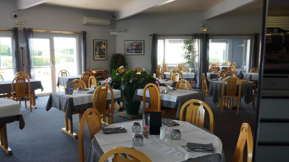 Charme Hotel en Beaujolais Hotel in Auvergne-Rhône-Alpes