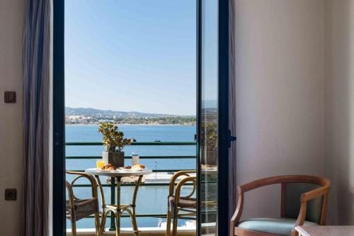 Arocaria Apartments Hotel in Chania