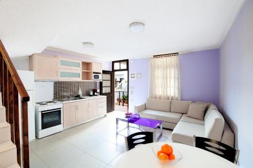 Giorgi's Blue Apartments Hotel in Crete
