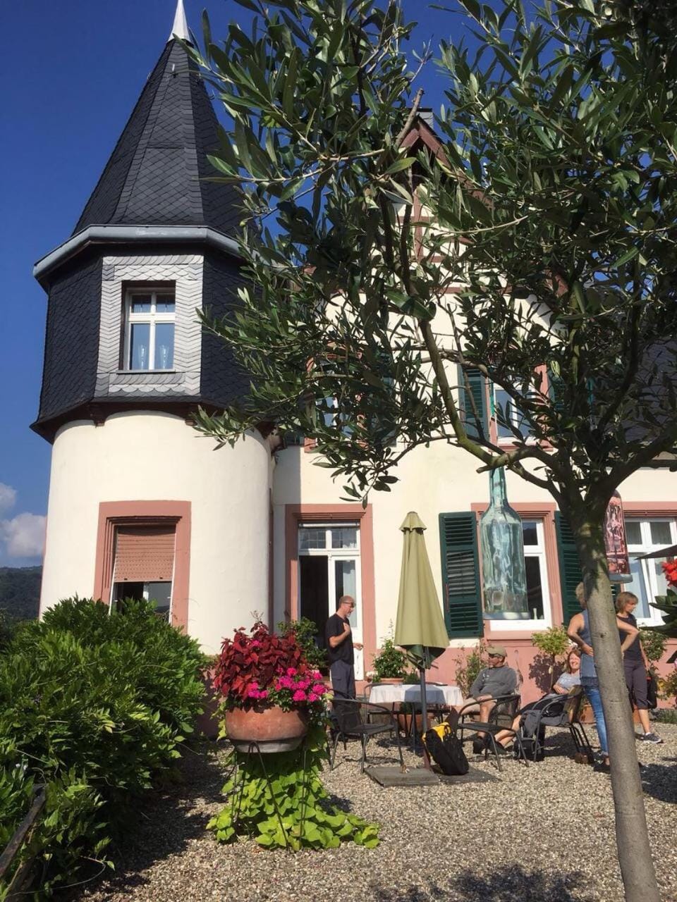 Wohnen im Burghotel Hotel in Mainz-Bingen