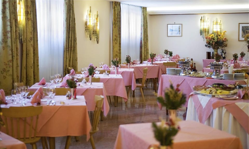 Hotel Pontechiesa Hotel in Cortina d Ampezzo