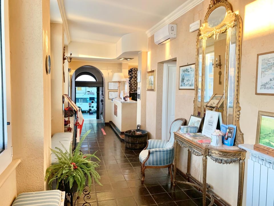 Hotel Castello Miramare Hotel in Genoa