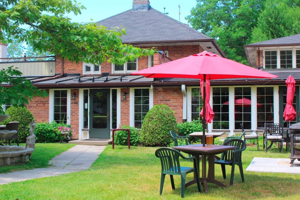 Briars Resort and Spa Resort in Georgina