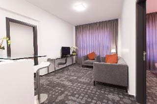 35 Rooms Hotel in Africa