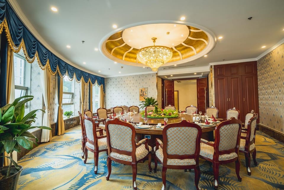 Forstar Hotel Renbei subbranch Hotel in Chengdu
