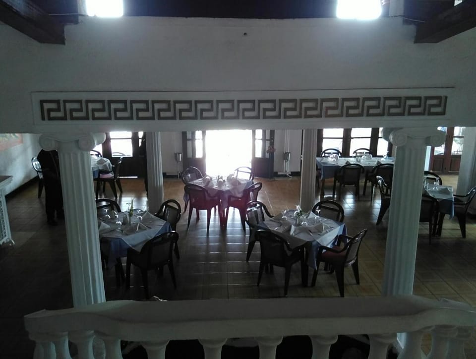 Hotel Restaurant Hellenique Appartements Apartment hotel in Africa