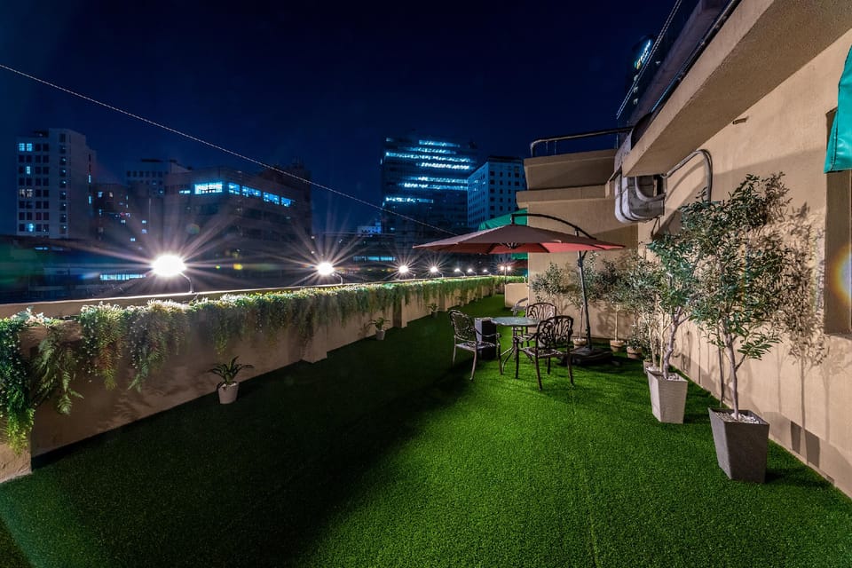 New Chonji Hotel Motel in Seoul