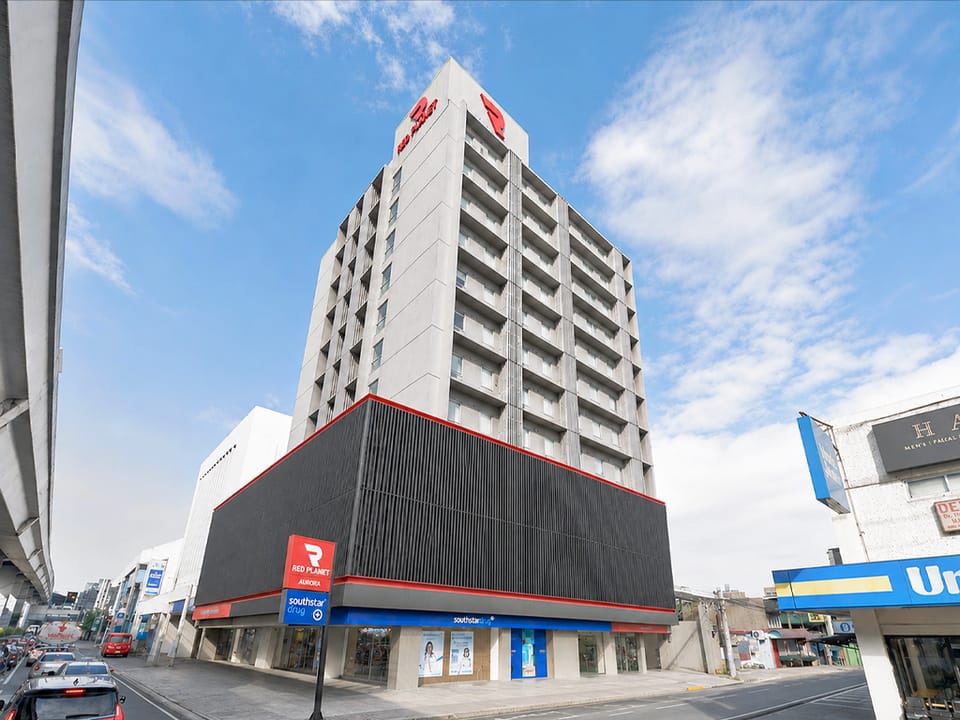 Red Planet Cubao Aurora Boulevard Hotel in Quezon City
