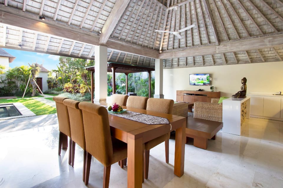 Serene Villas Resort in Kuta