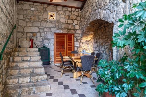 Apartments and rooms with WiFi Lastovo - 13678 Hotel in Dubrovnik-Neretva County