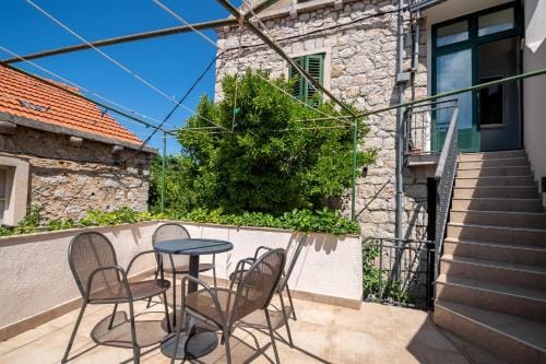 Apartments and rooms with WiFi Lastovo - 13678 Hotel in Dubrovnik-Neretva County