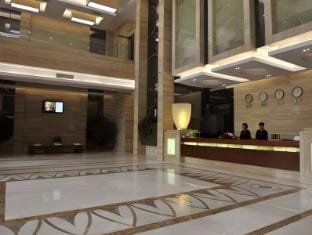 Days Hotel by Wyndham Shenzhen Sanlian Hotel in Shenzhen