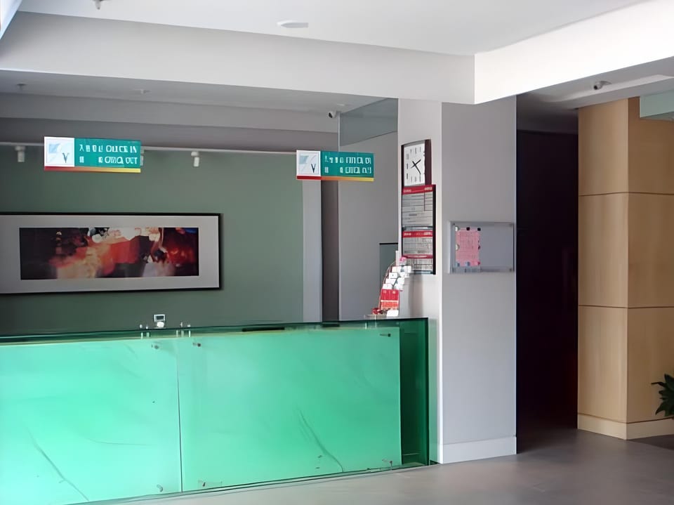 Jinjiang Inn Jiangyin Sports Center Chengjiang Middle Road Hotel in Suzhou