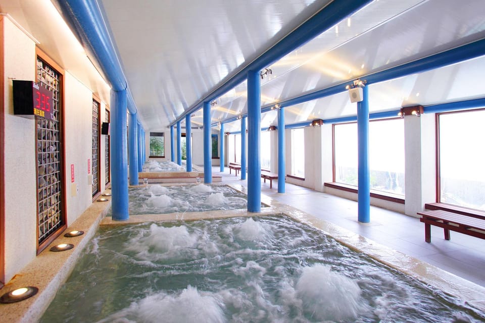 Hot spring bath