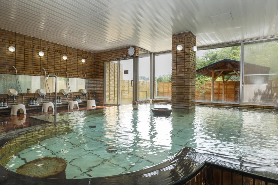 Hot spring bath