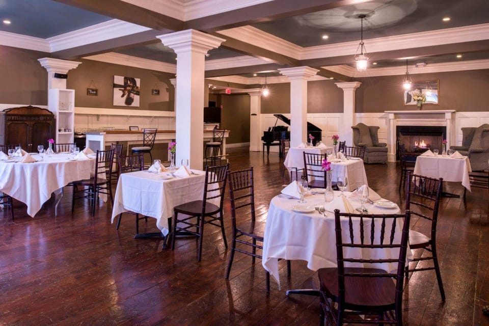 Niagara Crossing Hotel & SPA Hotel in Lewiston