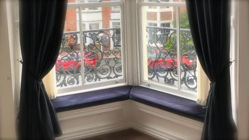 High Tor Guest House Hotel in England
