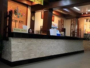 Sri Chumphon Hotel Hotel in Thailand
