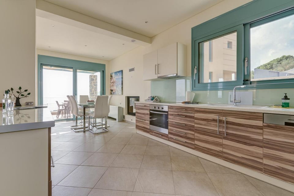 Ouzo Villas 1 Hotel in İzmir Province