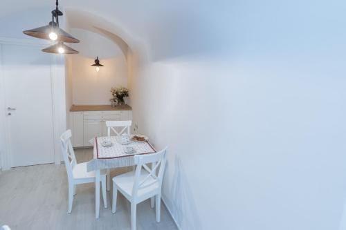 DUSSAIGA - Camera Del Fiordaliso Hotel in Liguria